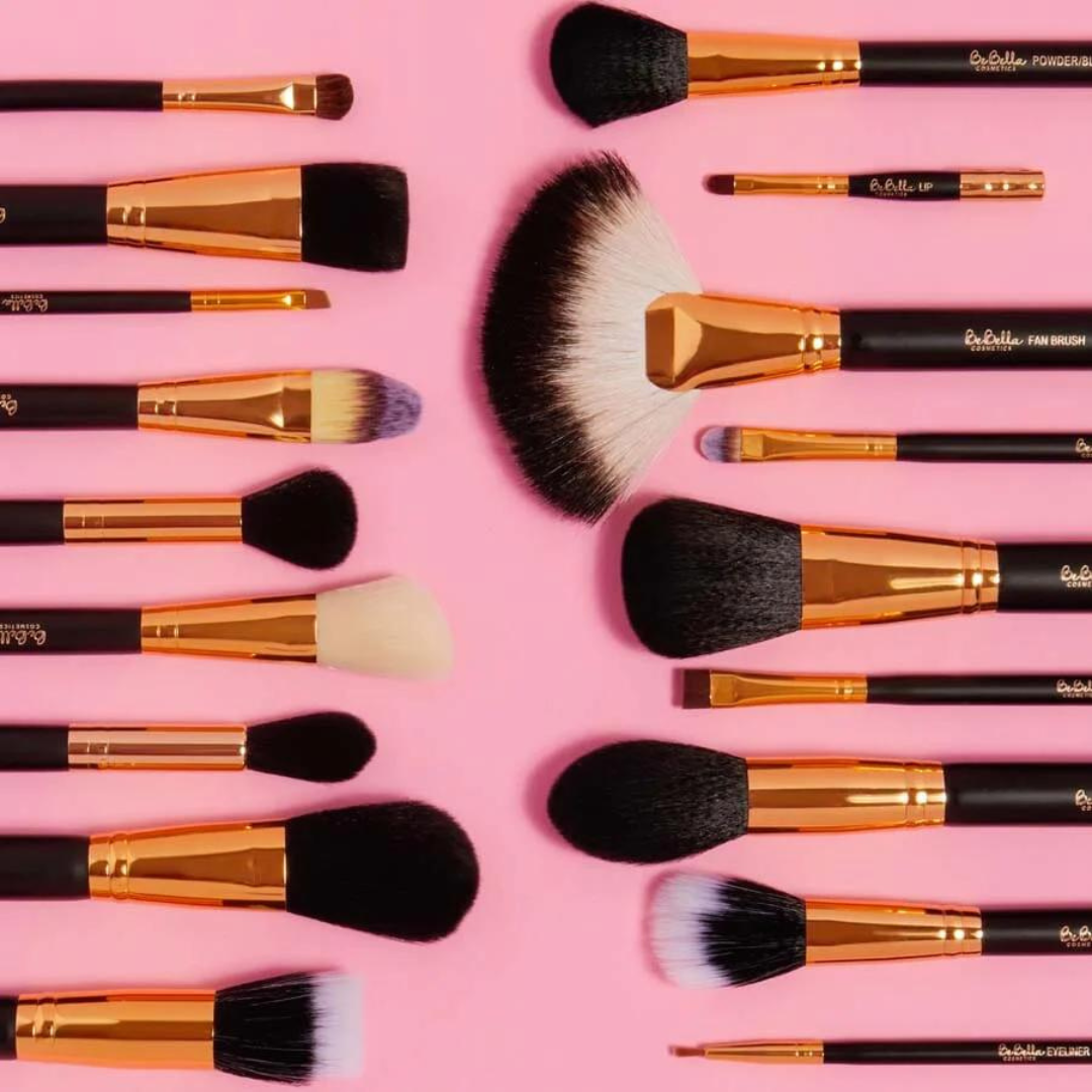 Brush Black/Gold BeBella Cosmetics